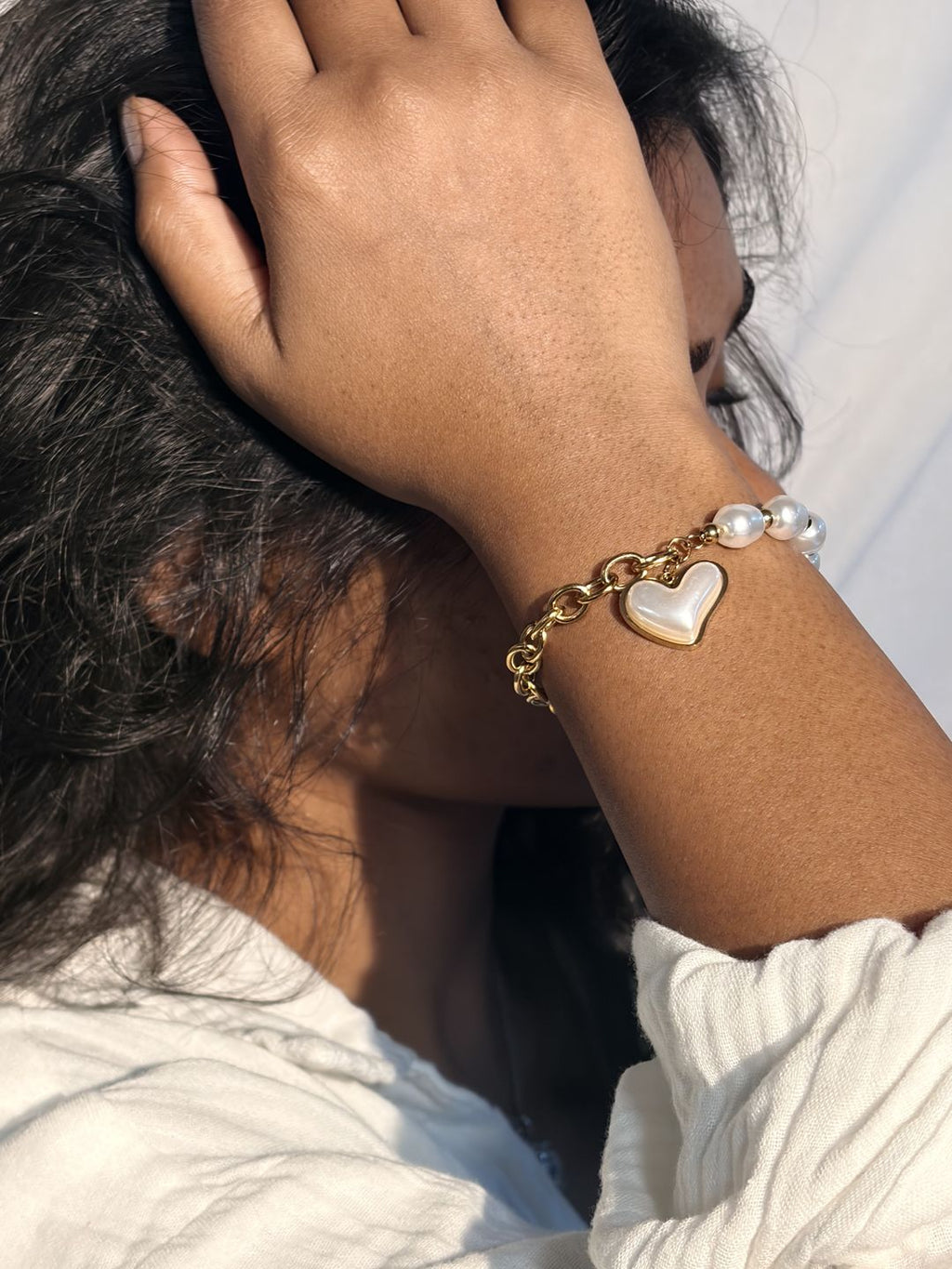 Anti-tarnish stainless steel pearl heart bracelet, jewellery accessory