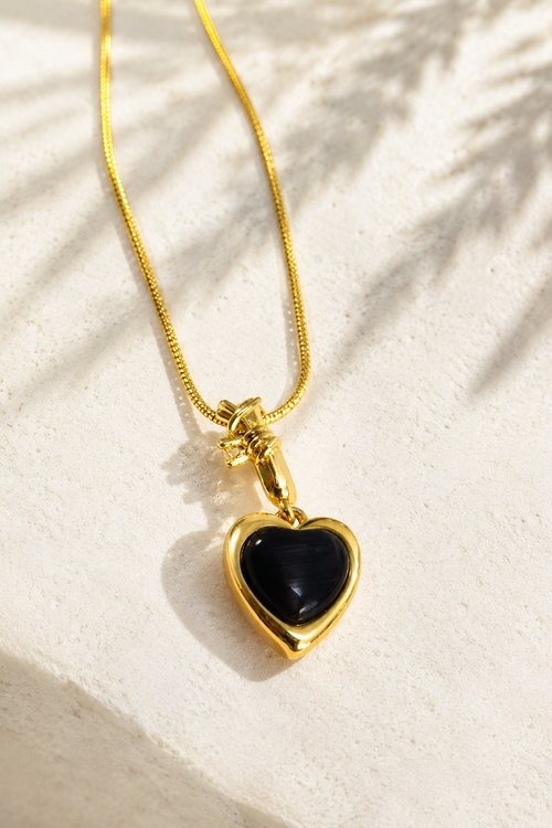 Black Stone Heart Chain Pendant