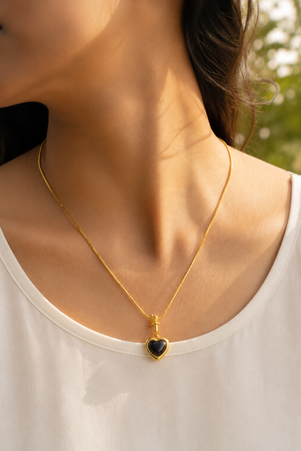 Black Stone Heart Chain Pendant