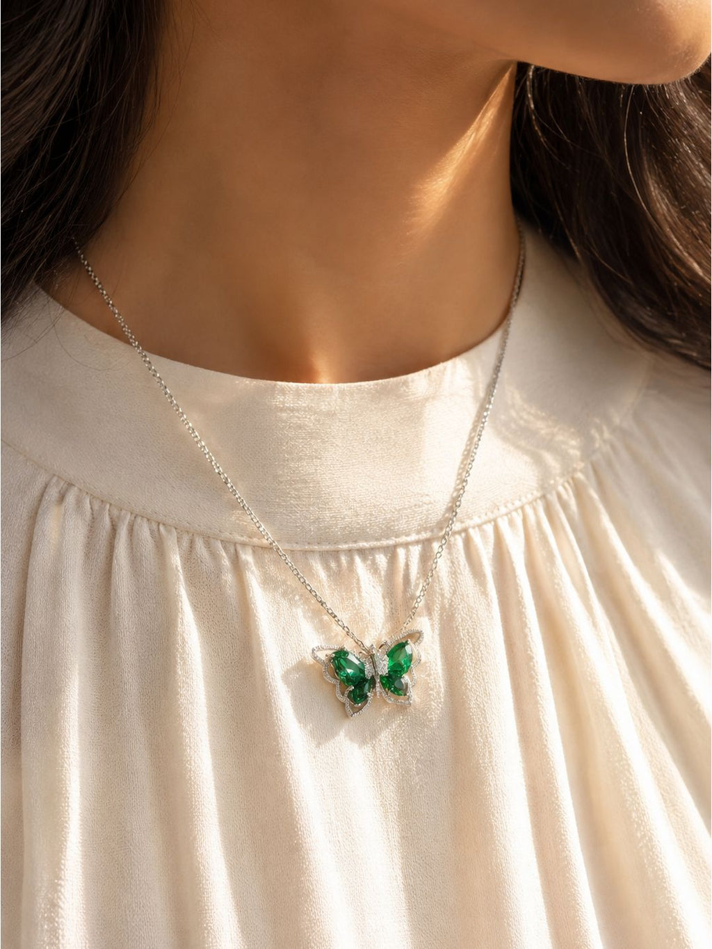 Anti-tarnish stainless steel butterfly in a butterfly pendant, jewellery accessory