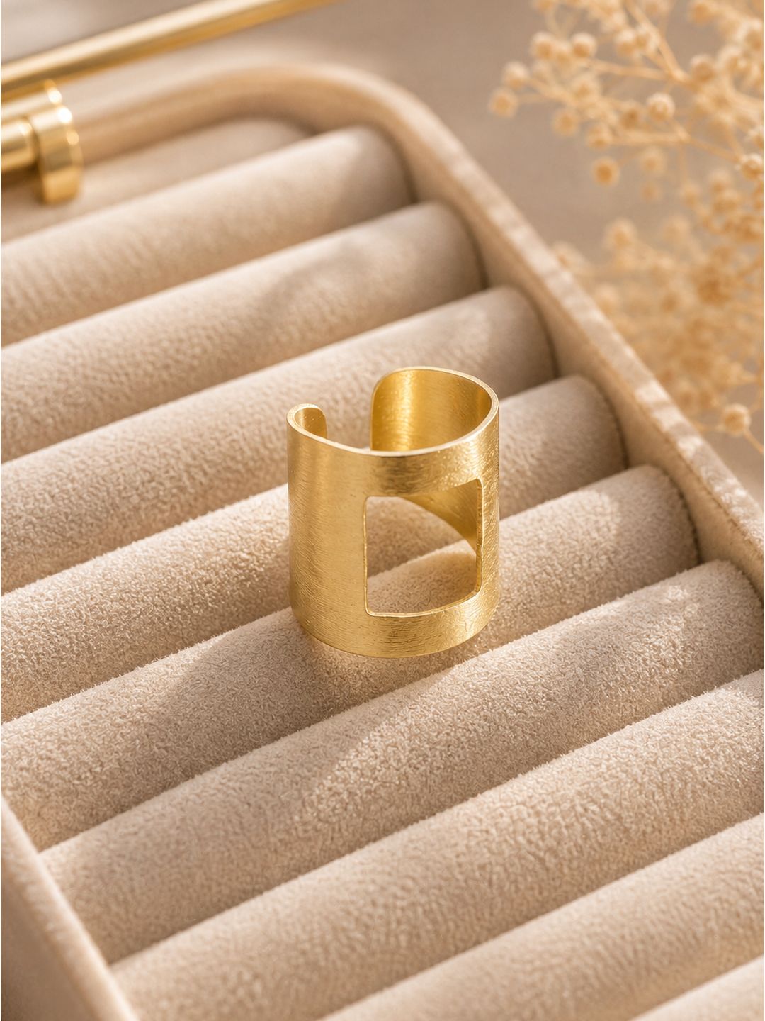 Brass circular window ring, jewellery accessory