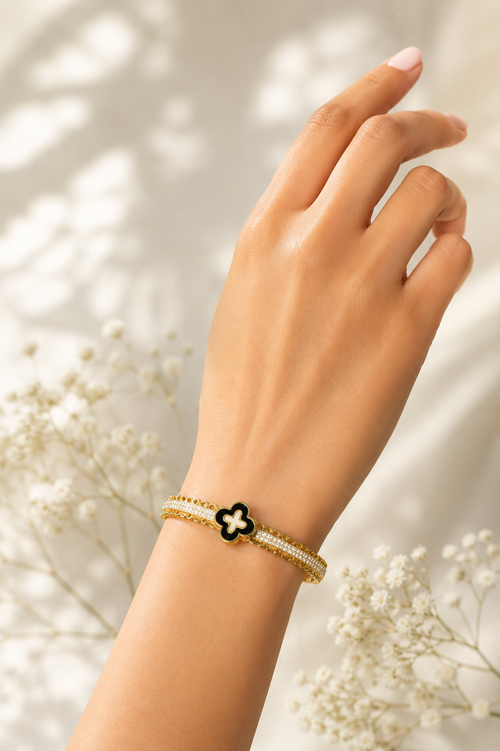 Anti-tarnish stainless steel clover cyrstals bangle, jewellery accessory