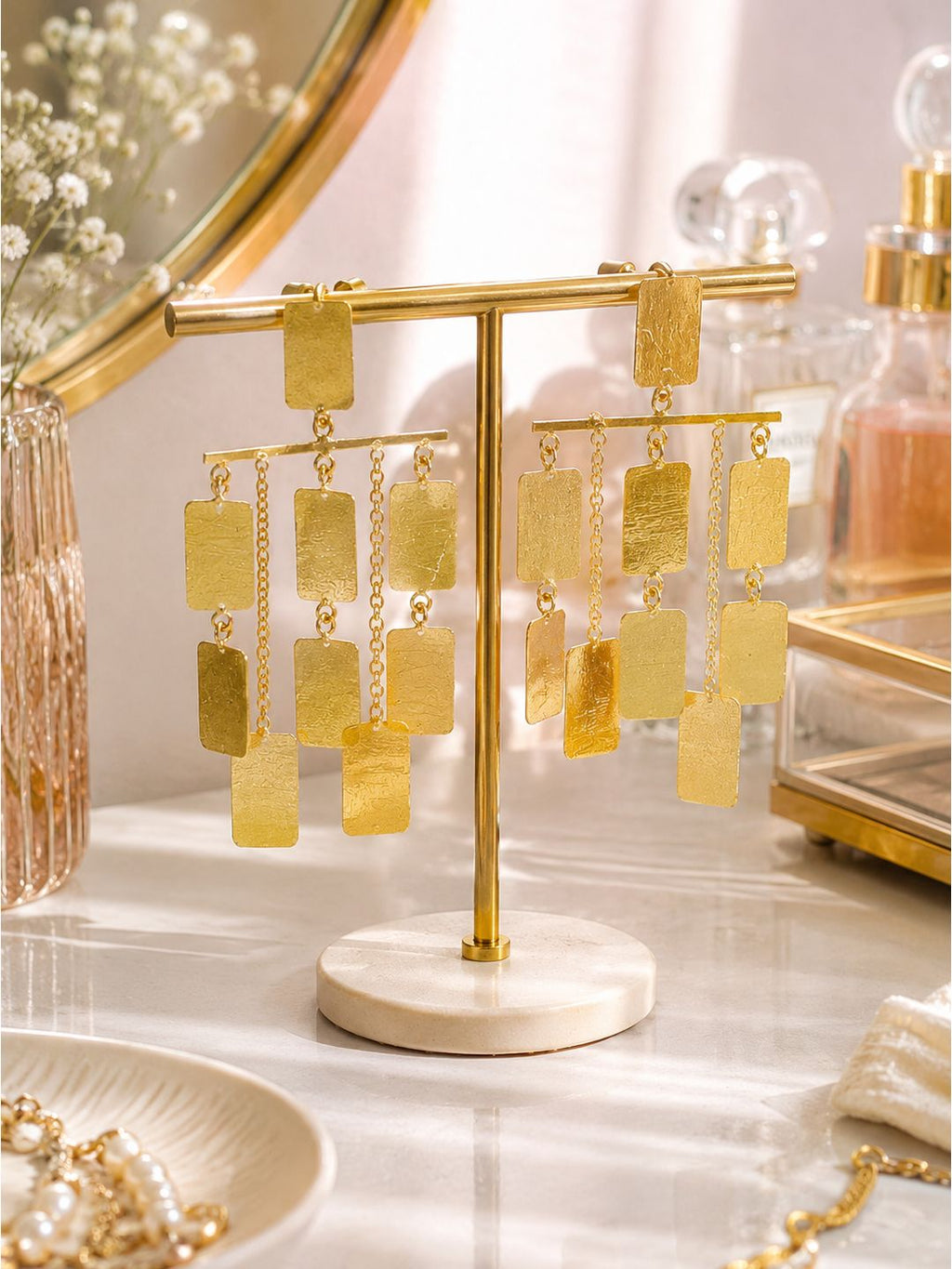 Brass dangling gold blades dangler, jewellery accessory