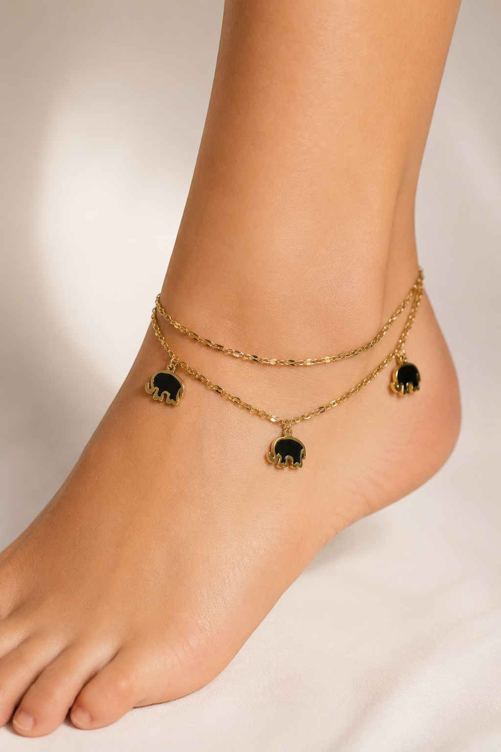 Elephants in a Chain Anklet