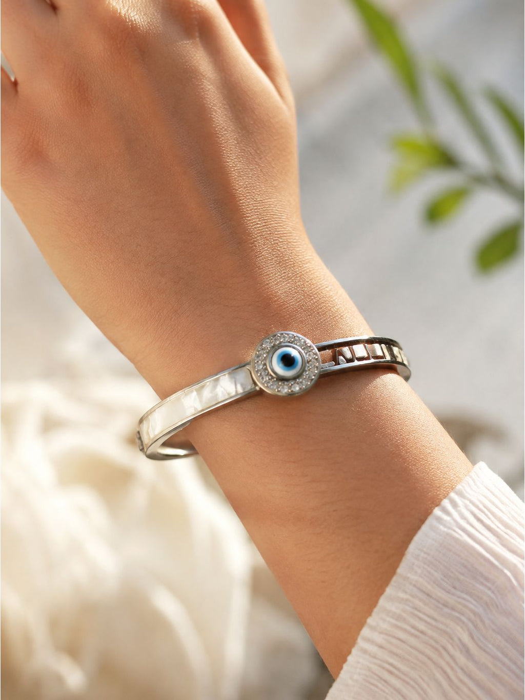 Anti-tarnish stainless steel evil eye mop bangle, jewellery accessory