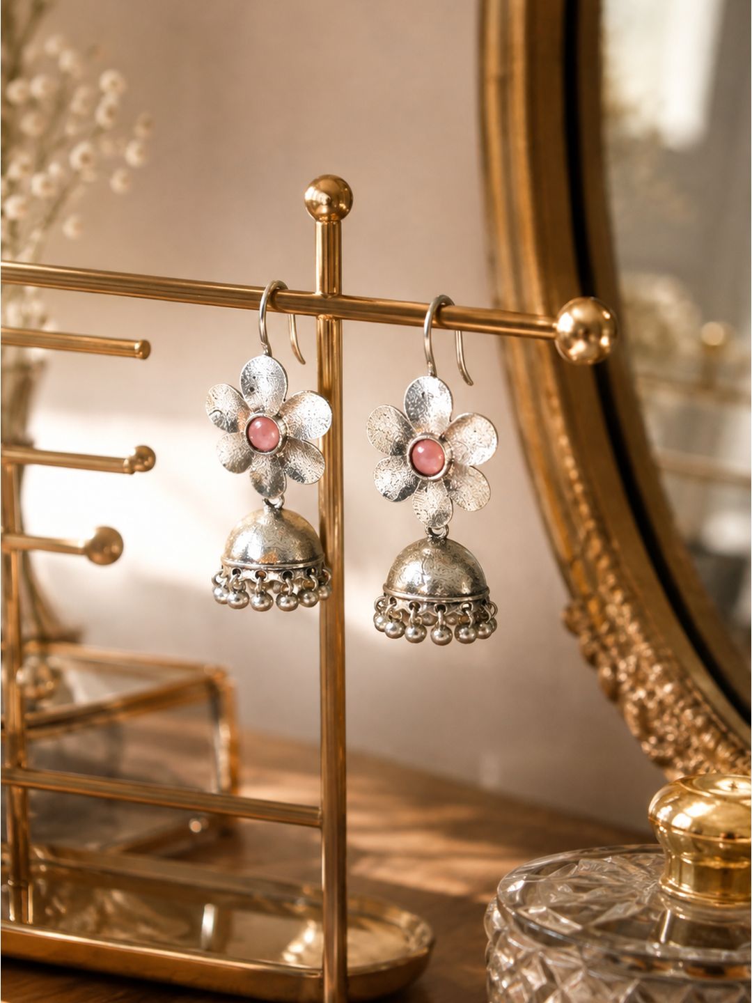 Flower Dangler