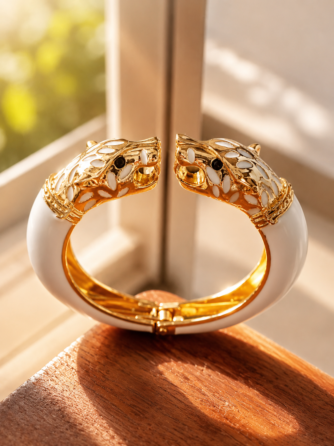 Lion Faced Handcuff
