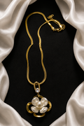 Pearl Flower in Snake Chain