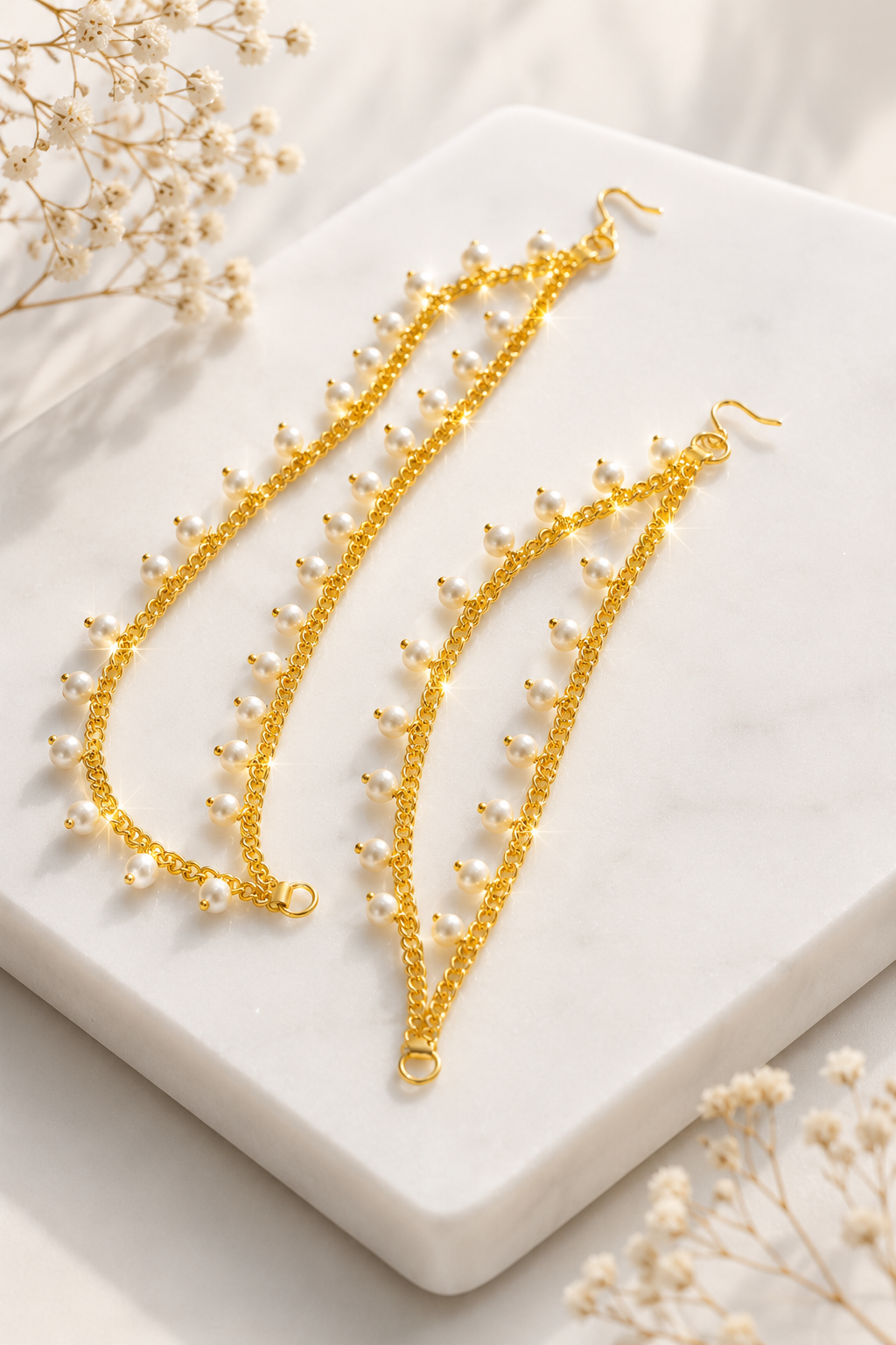 Pearl Small Earchain