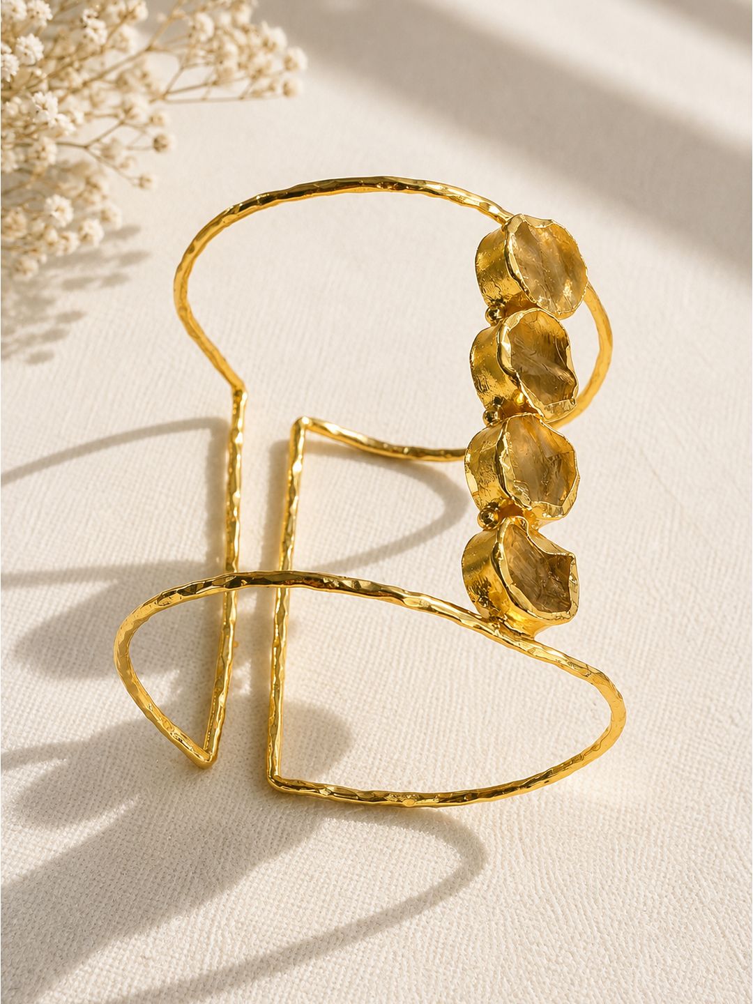 Brass stone bridge handcuff, jewellery accessory