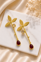 Three Petal Leaf Long Earring
