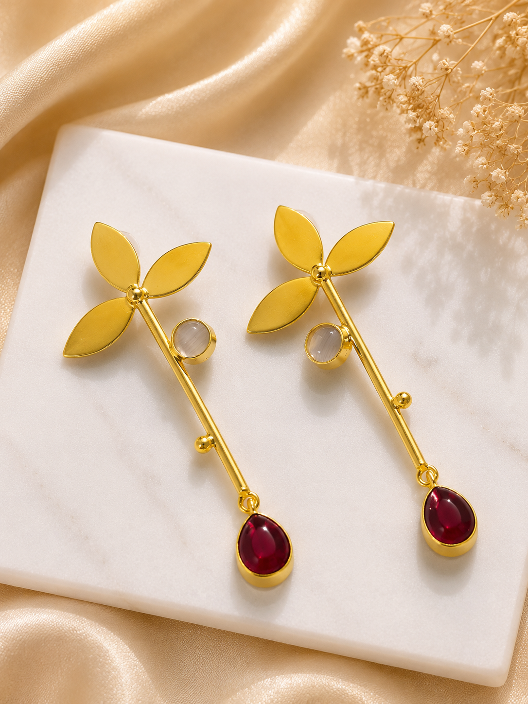 Three Petal Leaf Long Earring