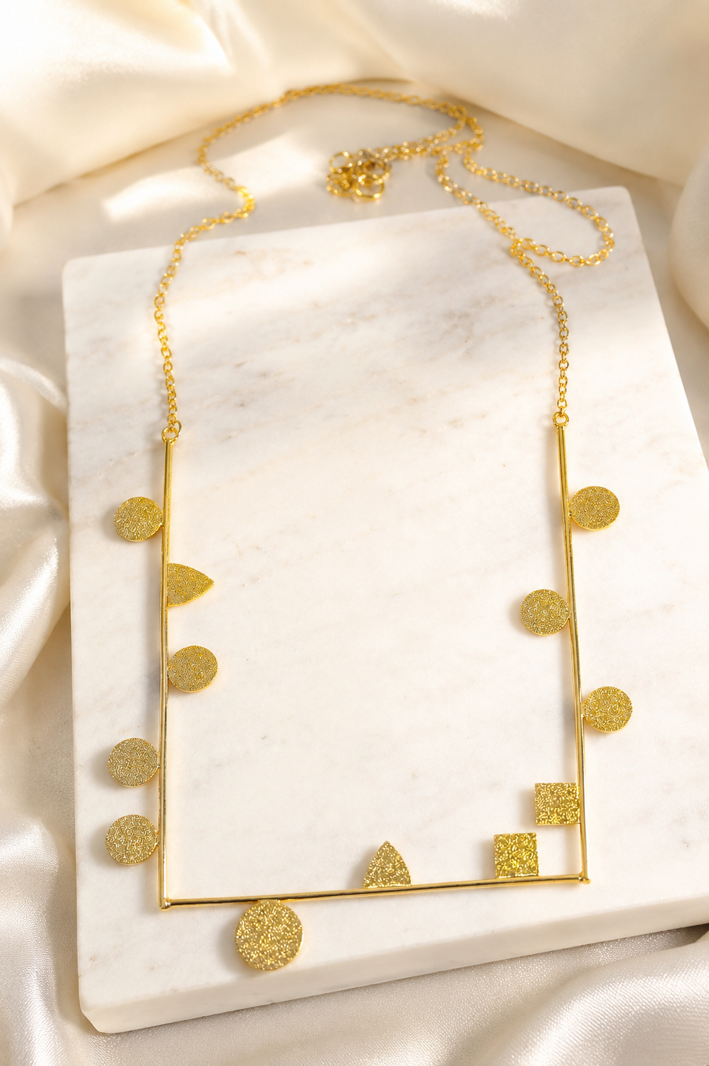 U Shaped Neckpiece