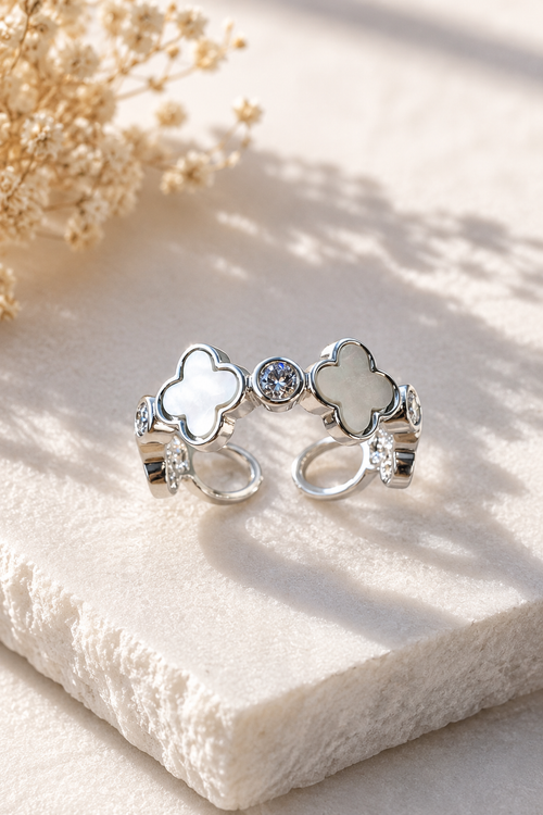 Anti-tarnish stainless steel clover mop ring, jewellery accessory
