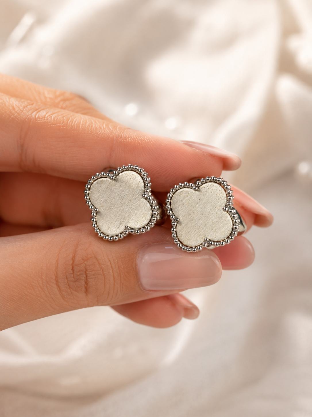 Clover Press Studs