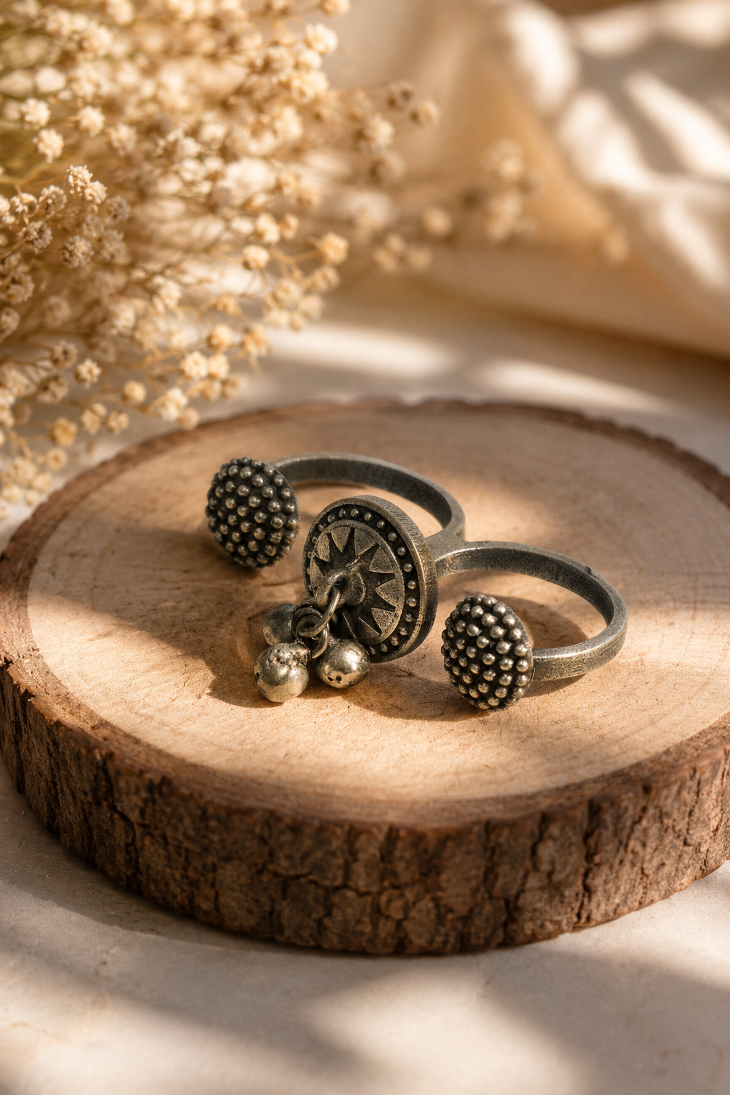 Double Finger Ring with Bells