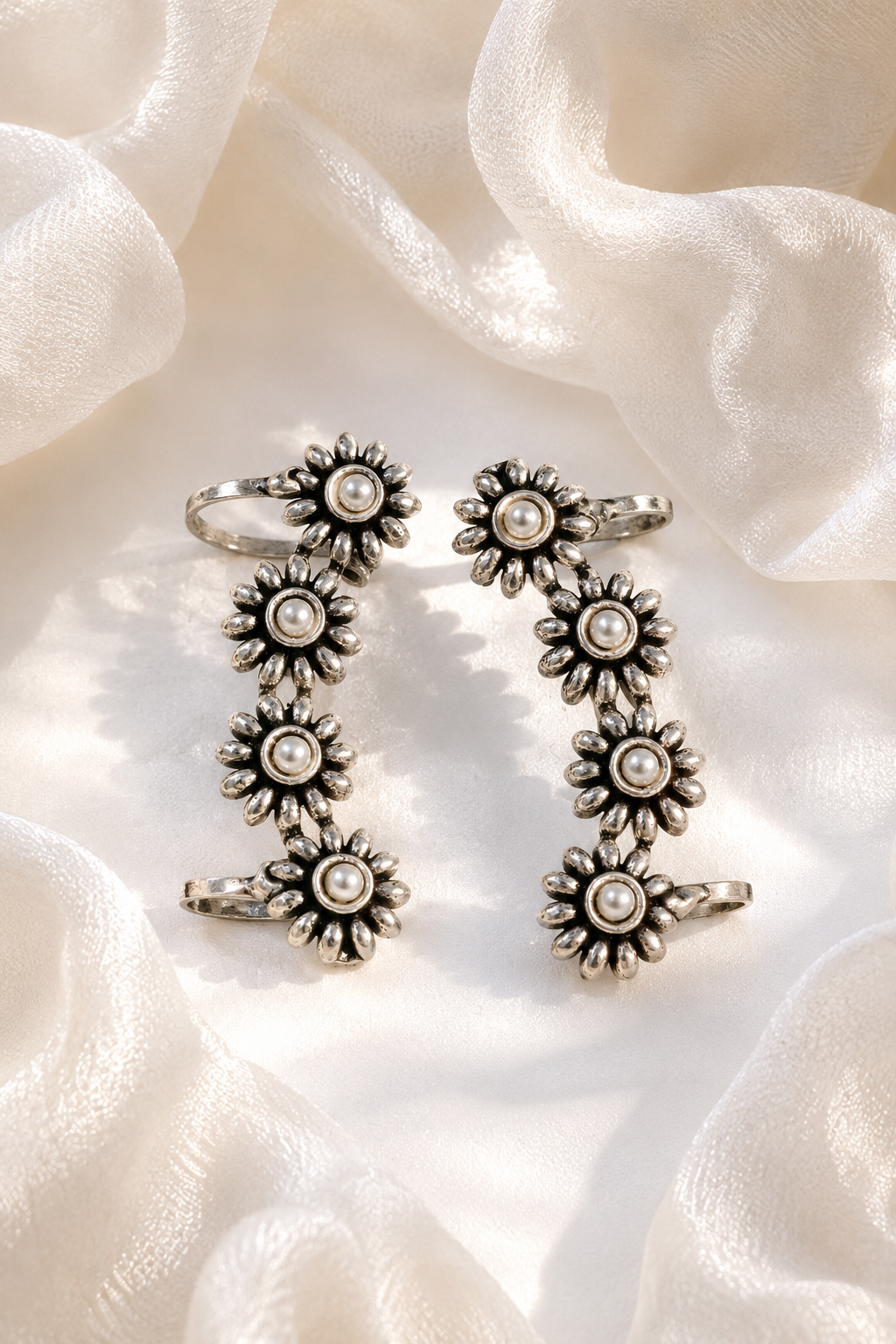 Floral Press Earcuff