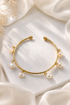 Hanging Pearl Gold Bangle