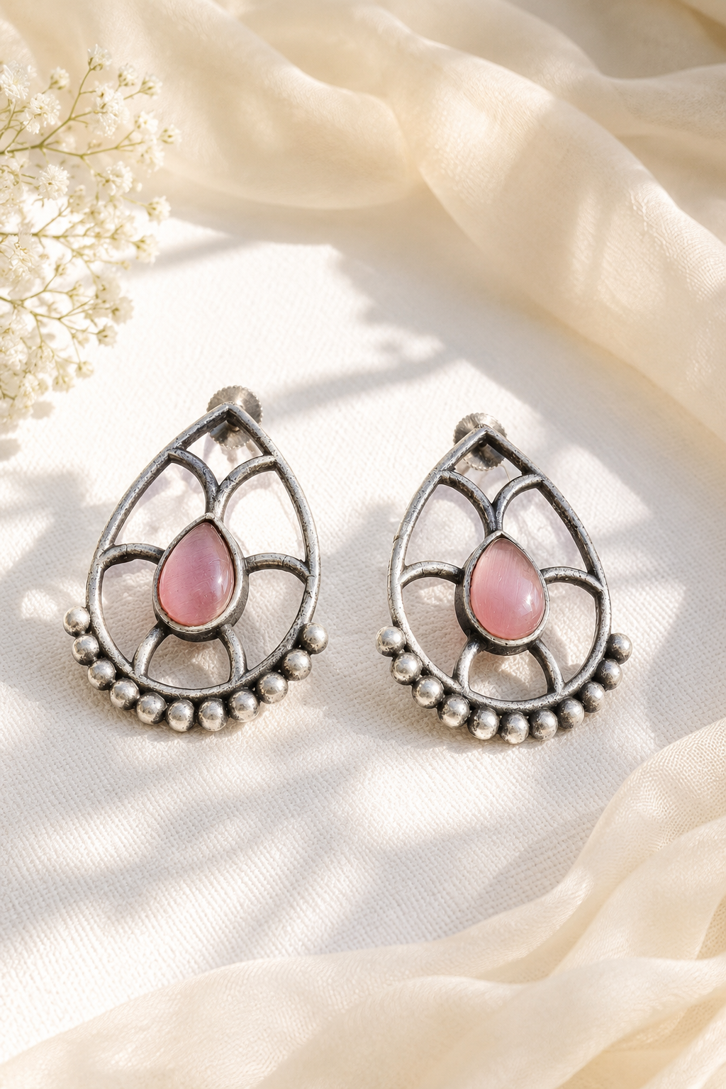 Teardrop Stud