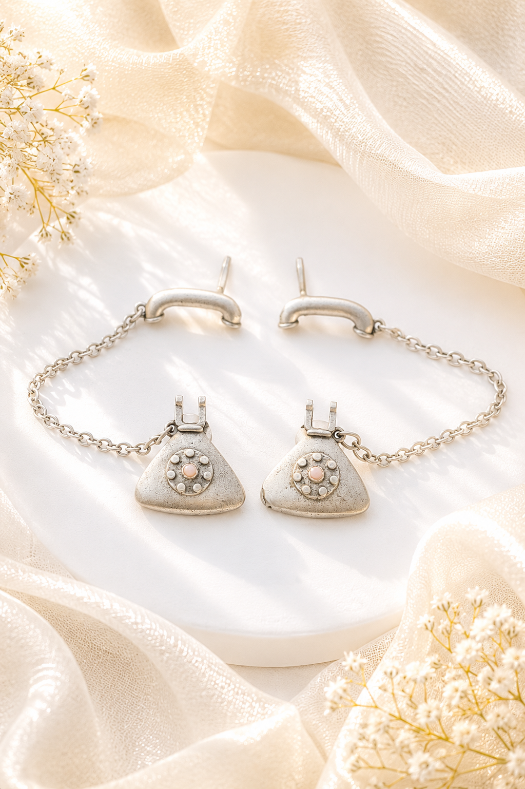 Telephone Earcuff