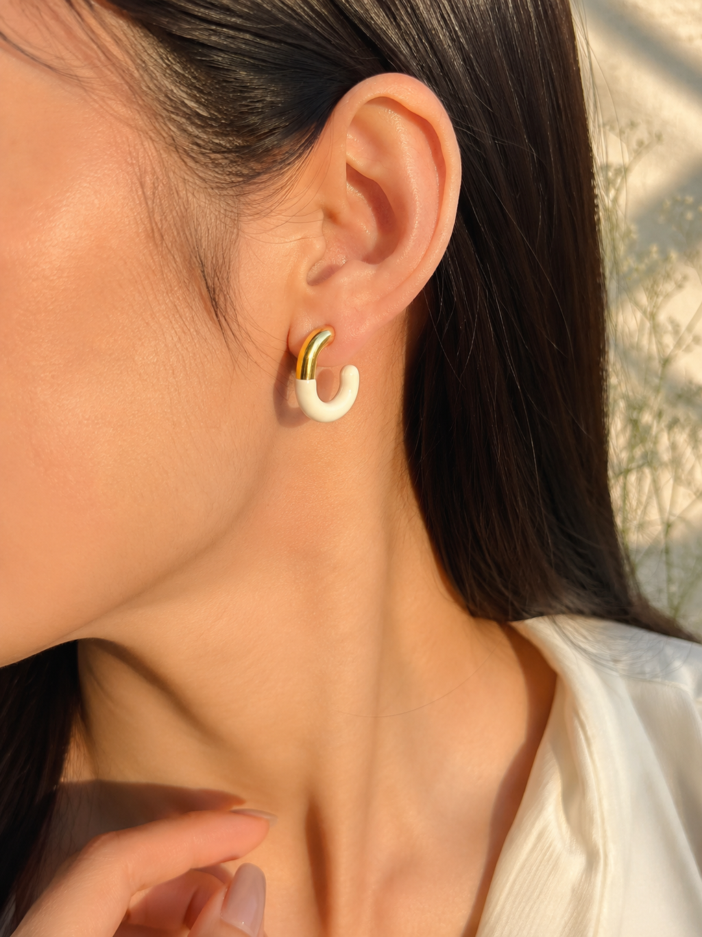 White Enameled Long U Hoops